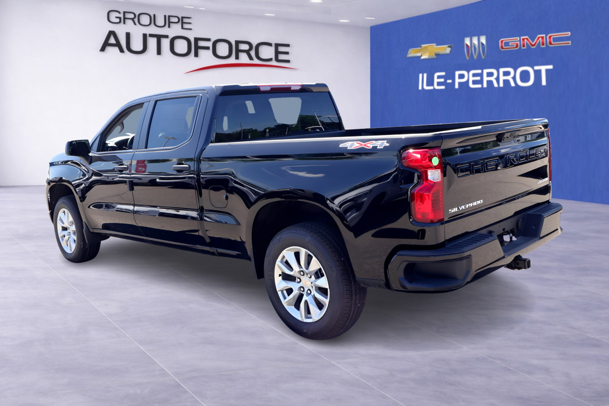 2026 Chevrolet Silverado 1500 LTD