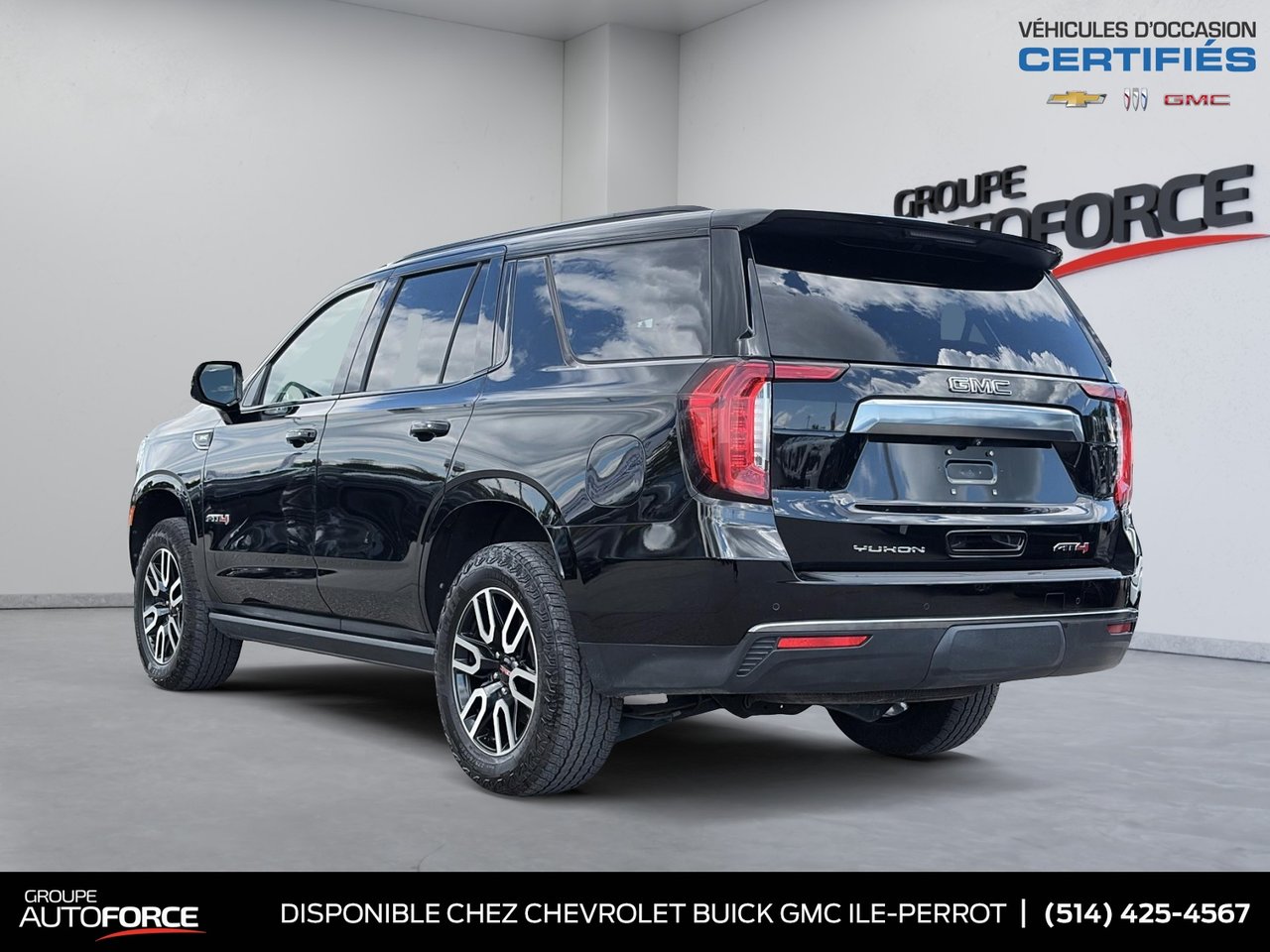GMC Yukon 2024