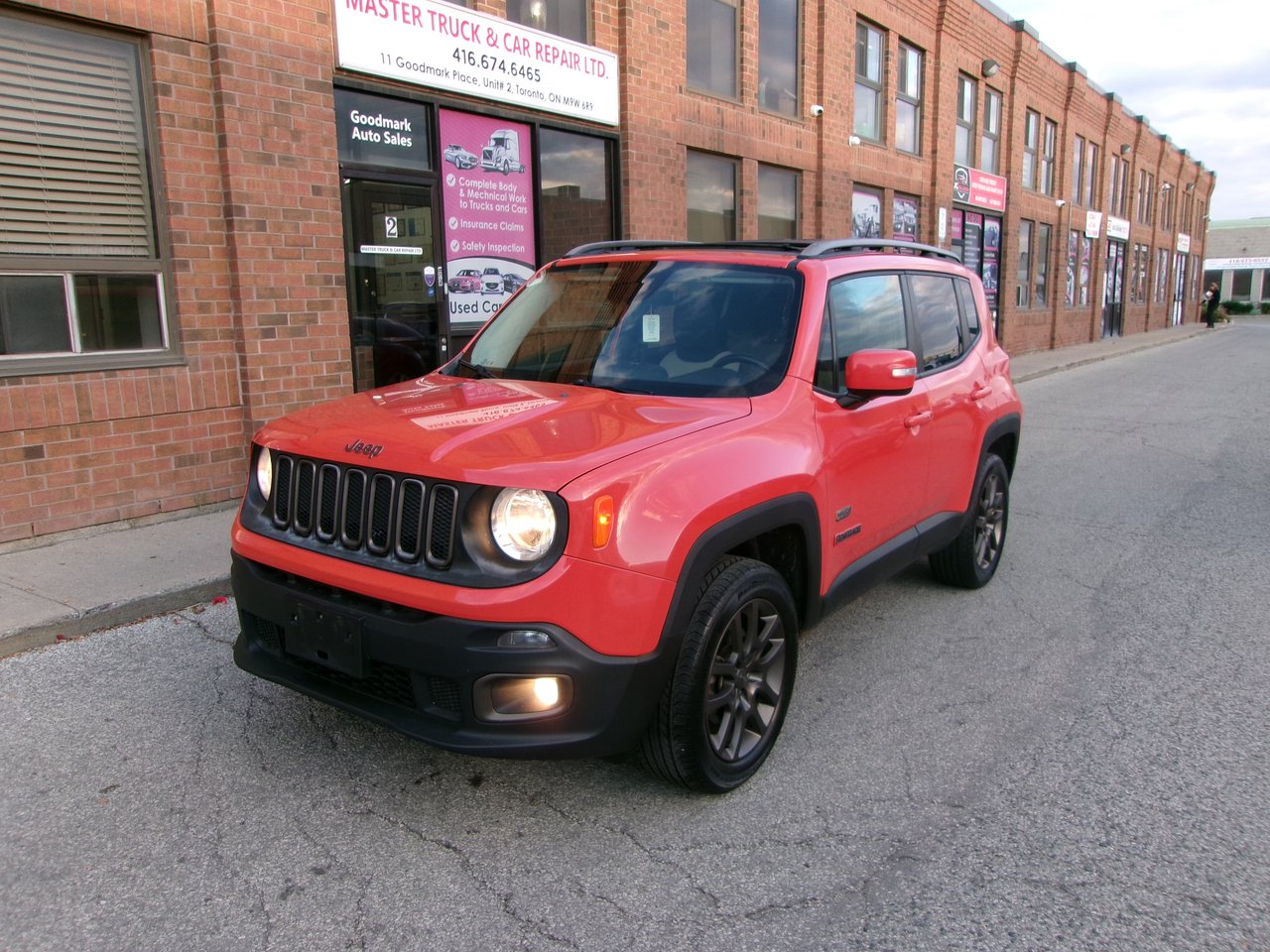 2016 Jeep Renegade SUV / Crossover