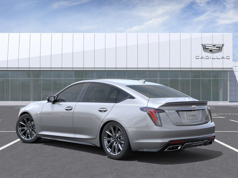 Cadillac CT5 2026