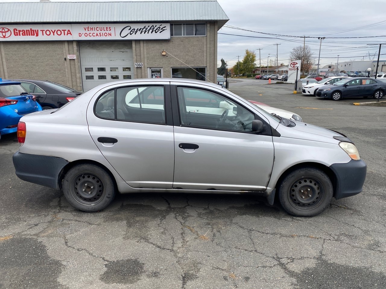 Toyota Echo 2005 à vendre à Granby, QC (1307085406) Guide Auto