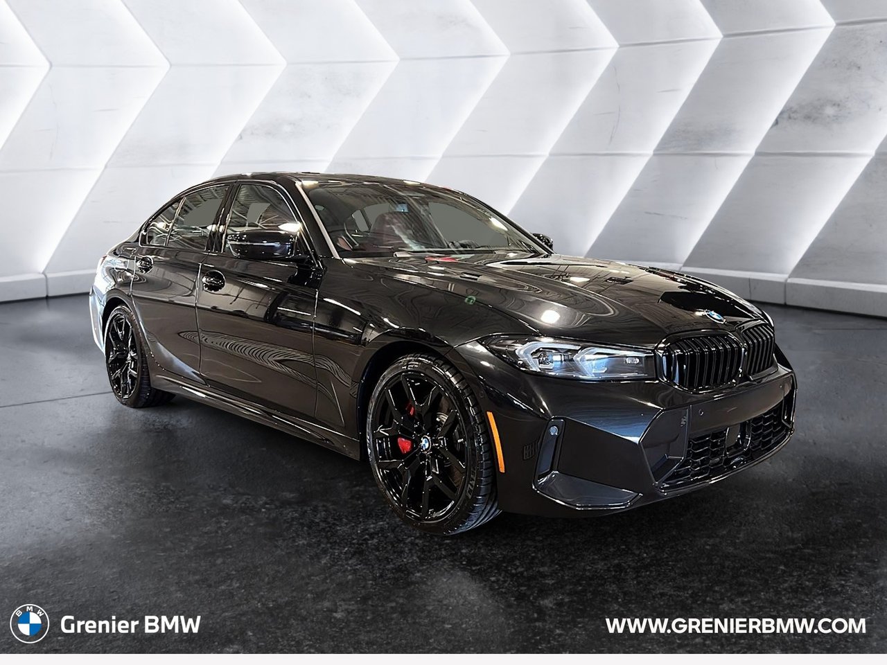 BMW 3 Series 330i xDrive 2025