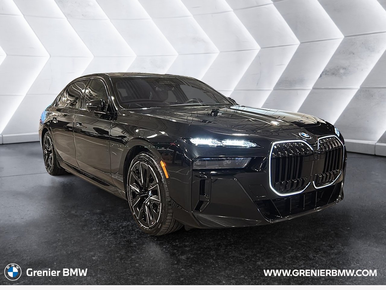 2025 BMW 7 Series 750e xDrive