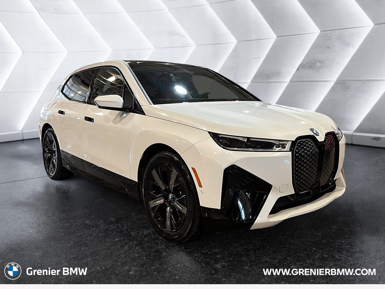 2022 BMW iX xDrive50 AWD