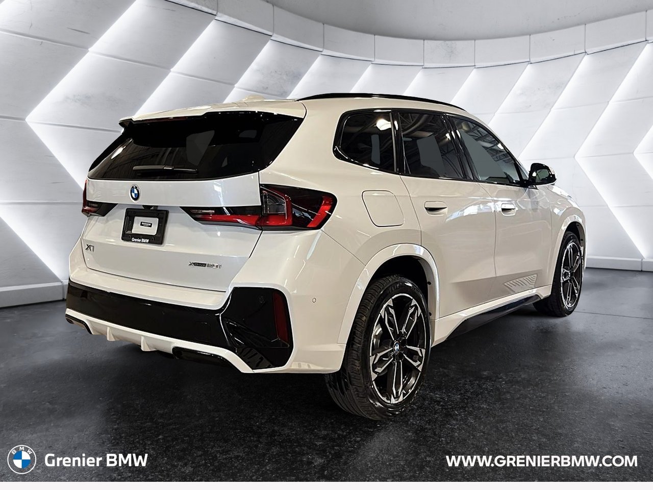 2023 BMW X1