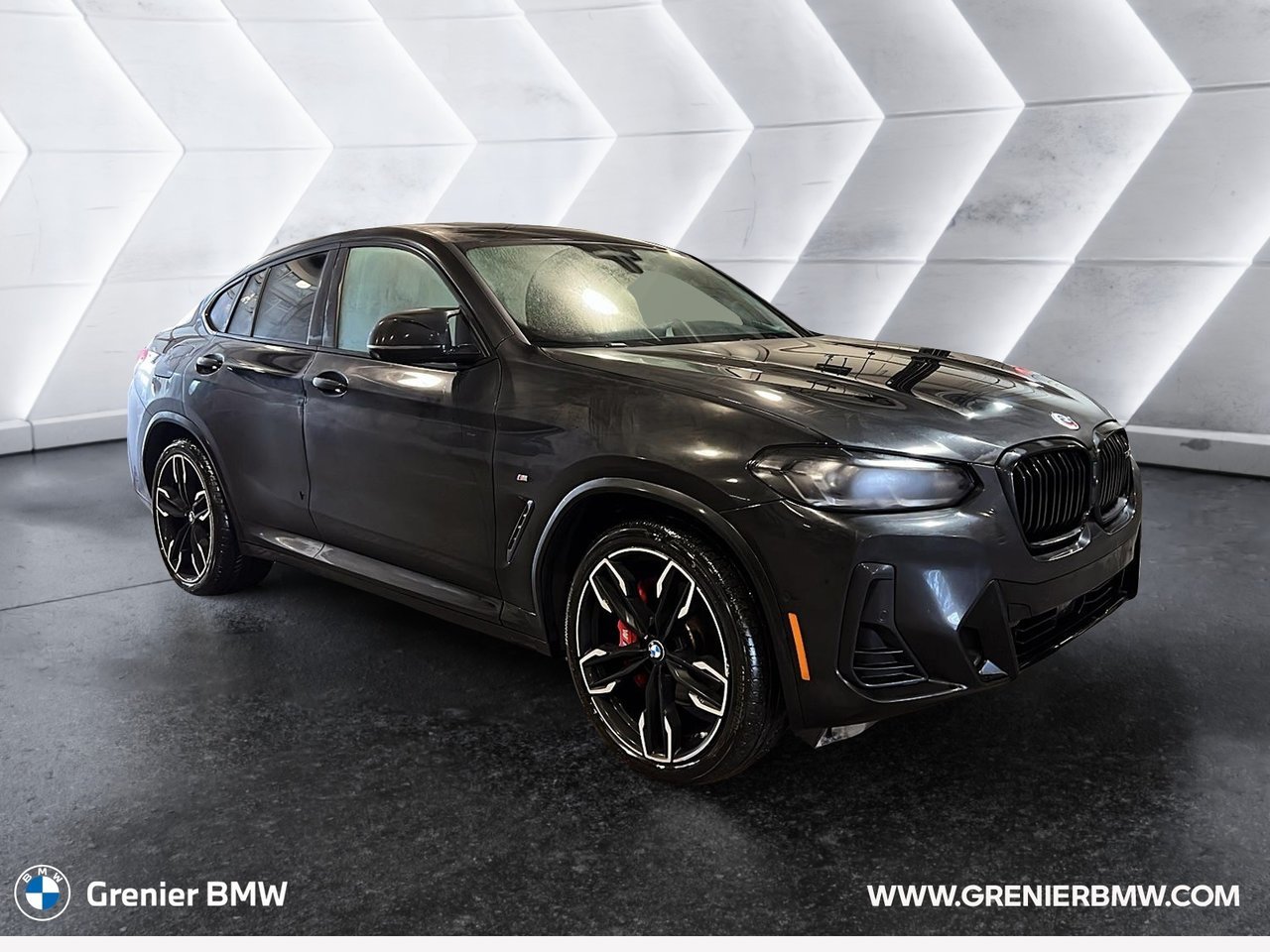 2024 BMW X4 M40i AWD