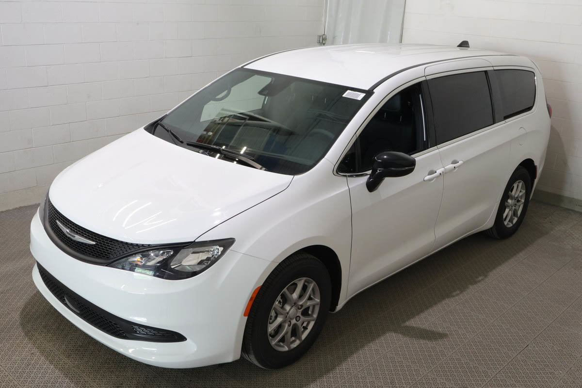 Chrysler Grand Caravan 2027