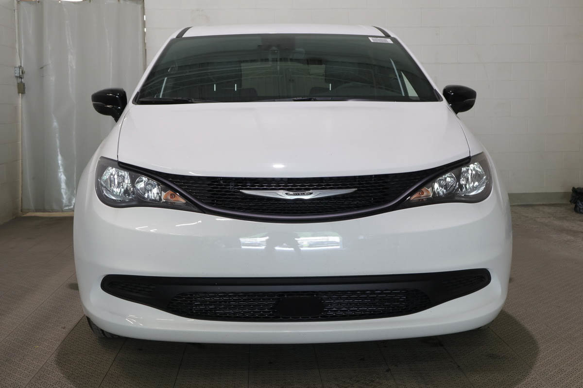 Chrysler Grand Caravan 2027