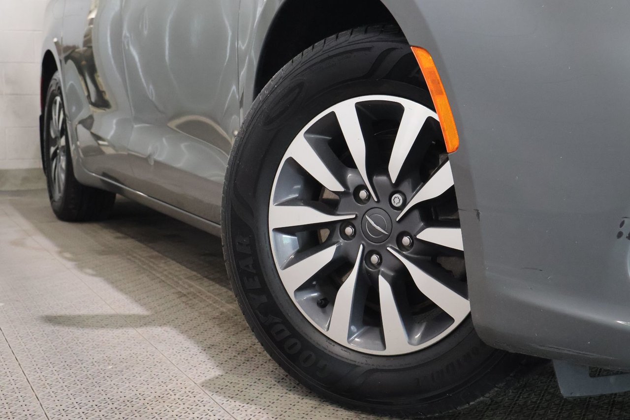 2022 Chrysler Pacifica Hybrid