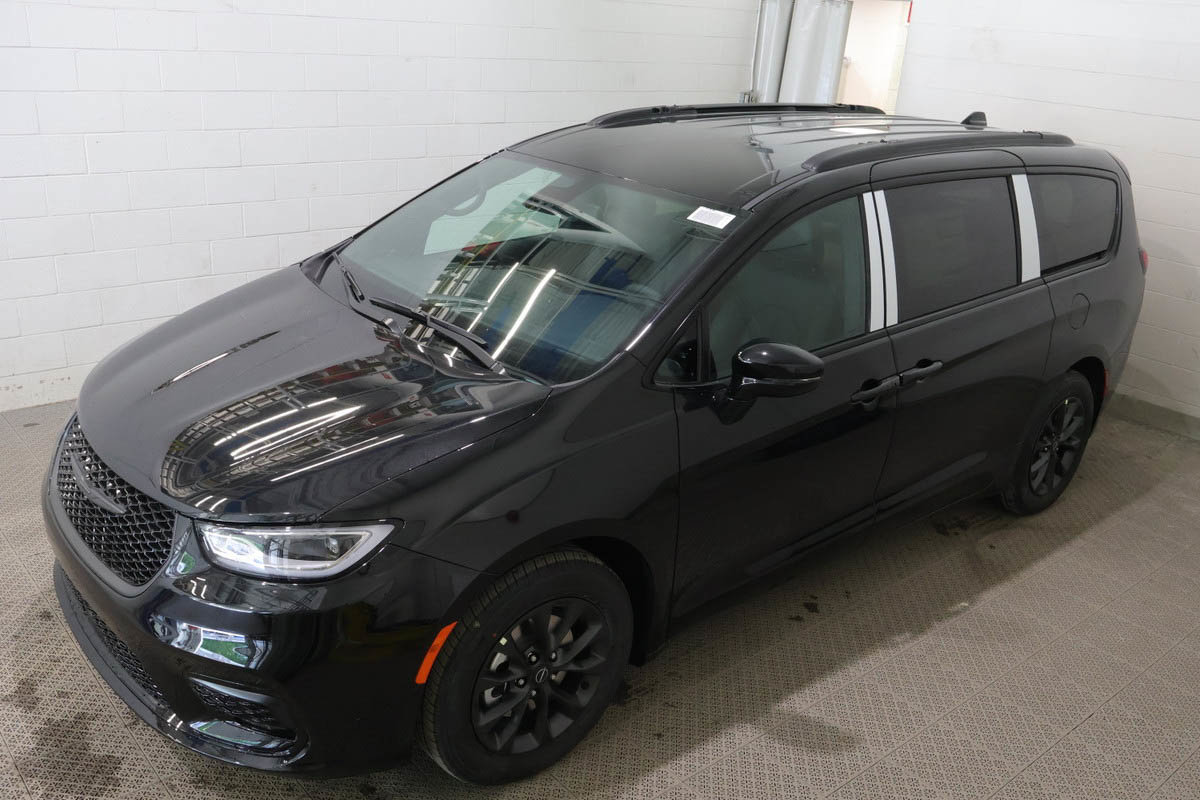 Chrysler Pacifica 2026