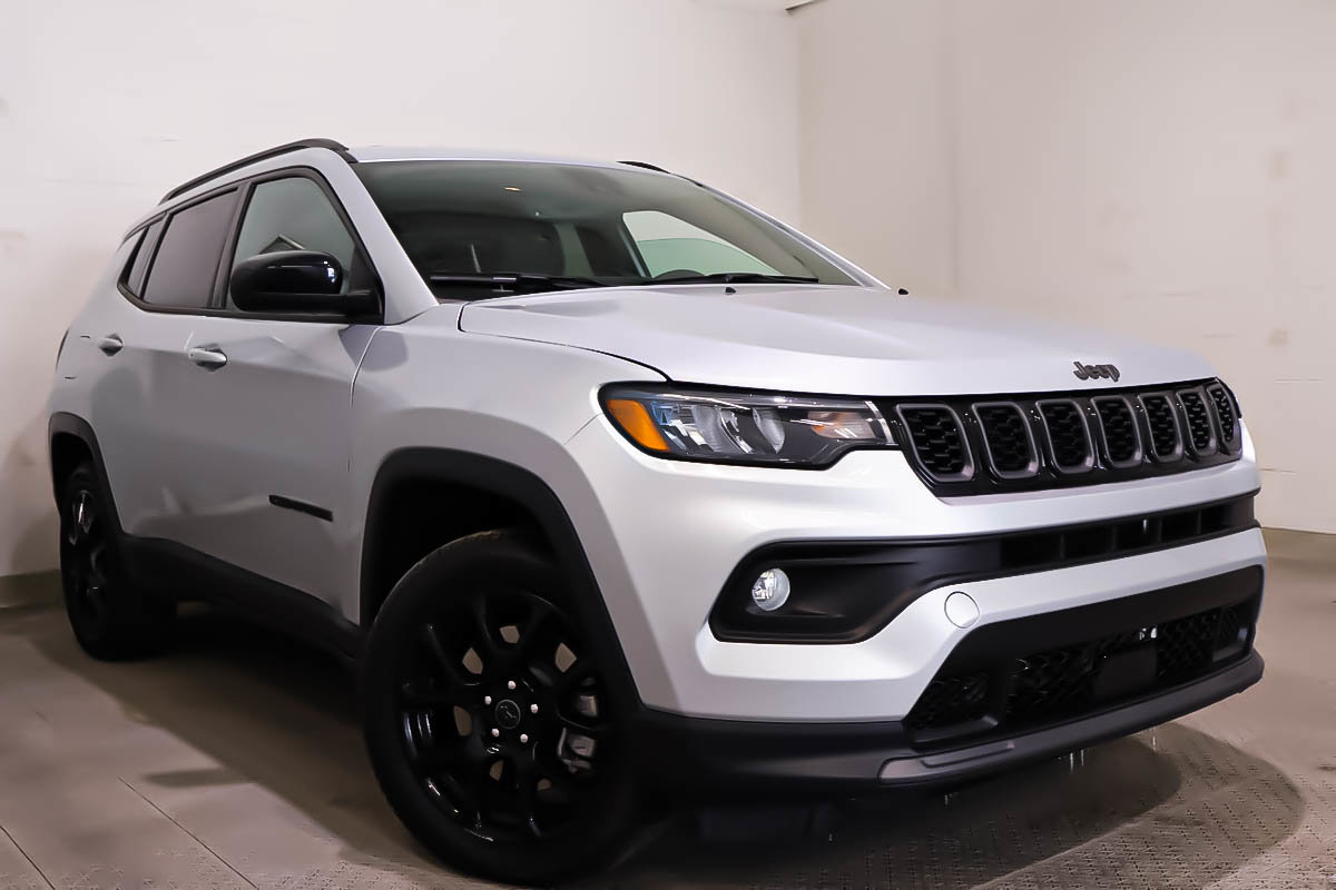 Gray 2025 Jeep Compass SUV / Crossover Automatic