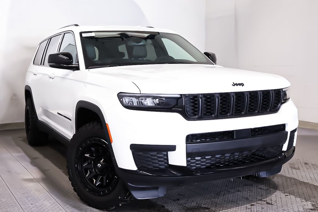 White 2024 Jeep Grand Cherokee L Altitude 4WD SUV / Crossover Four-Wheel Drive Automatic