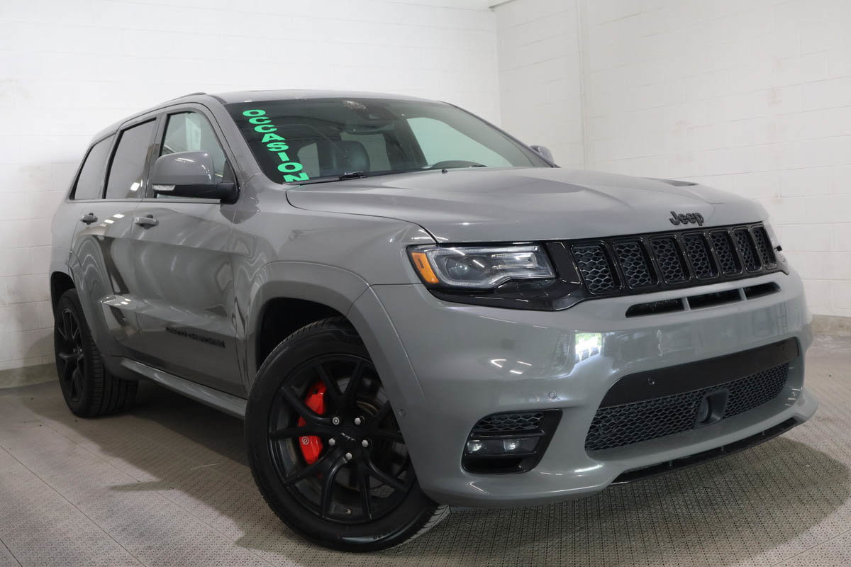 Gray 2020 Jeep Grand Cherokee SUV / Crossover Four-Wheel Drive Automatic