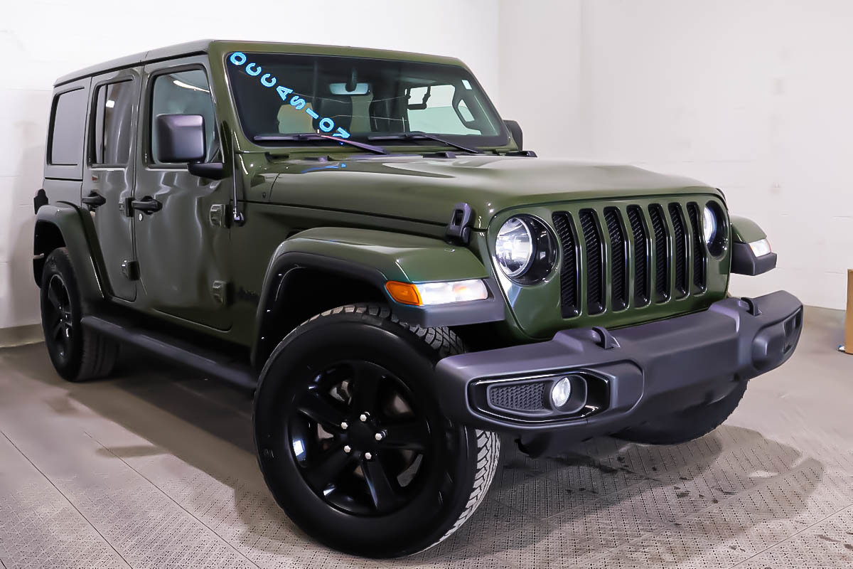 2022 Jeep Wrangler Unlimited Sahara Altitude 4WD