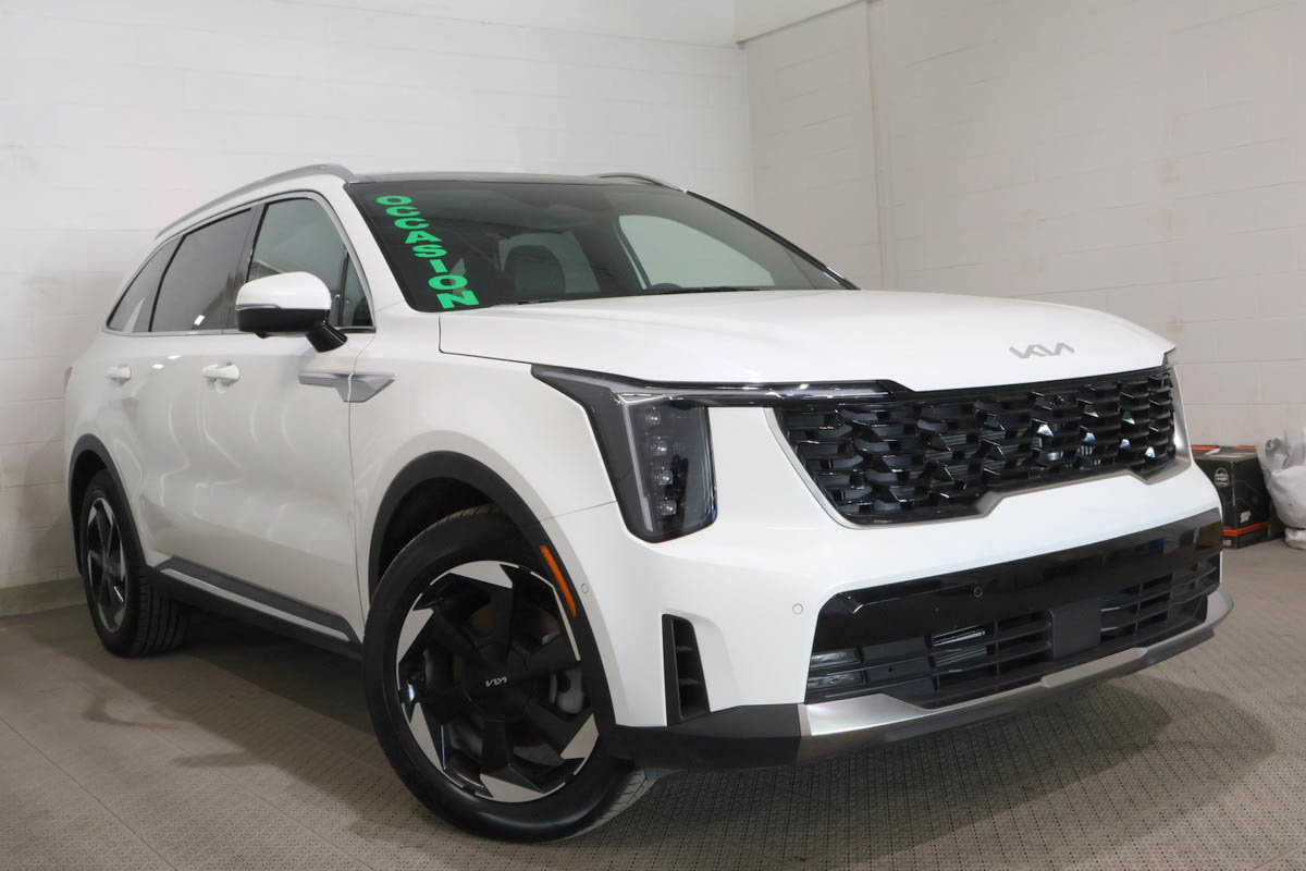 White 2026 Kia Sorento Hybrid SUV / Crossover Automatic
