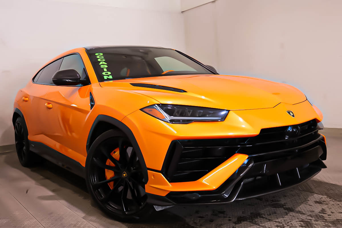 2023 Lamborghini Urus S AWD