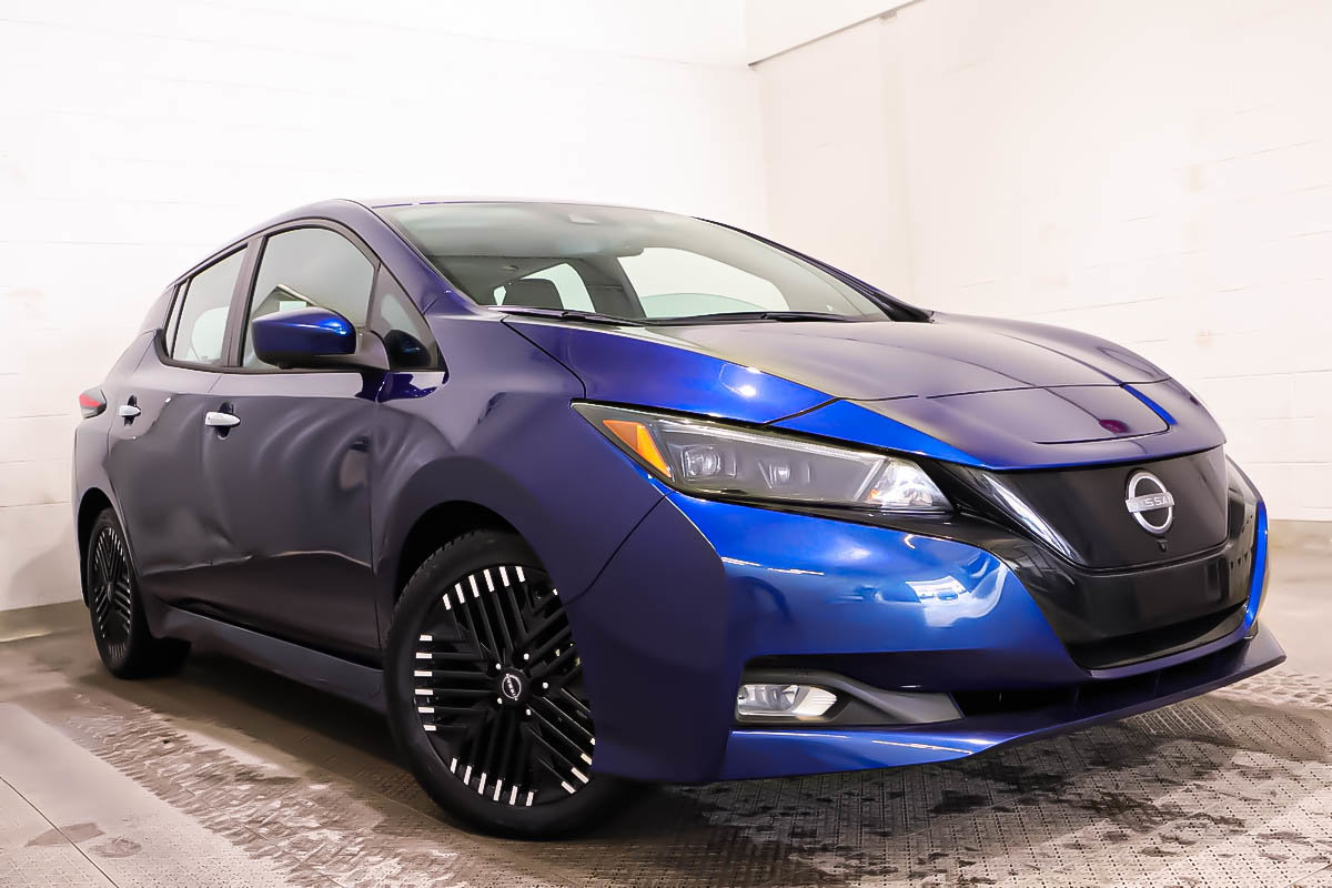 2023 Nissan LEAF SV FWD