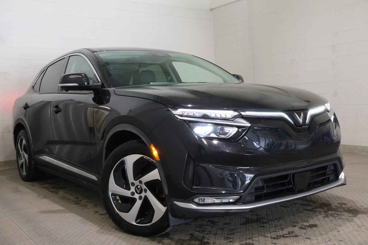 2023 VinFast VF8 Eco City Edition AWD