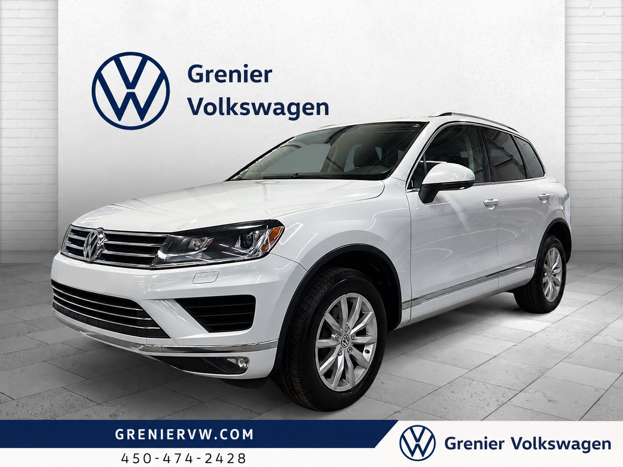 White (PURE BLANC) 2017 Volkswagen Touareg SUV / Crossover Automatic