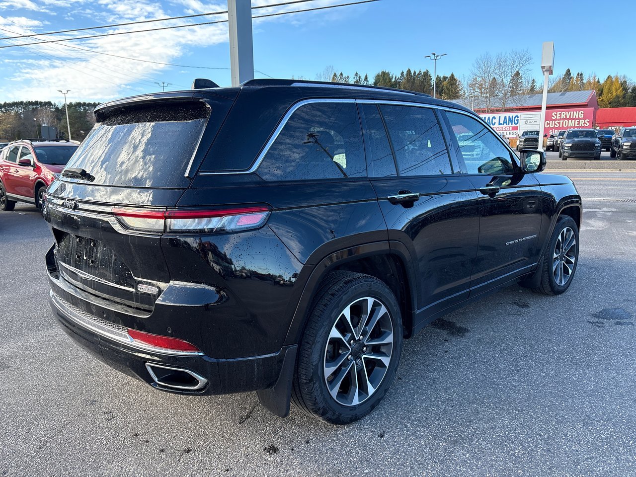 2023 Jeep Grand Cherokee Overland-5
