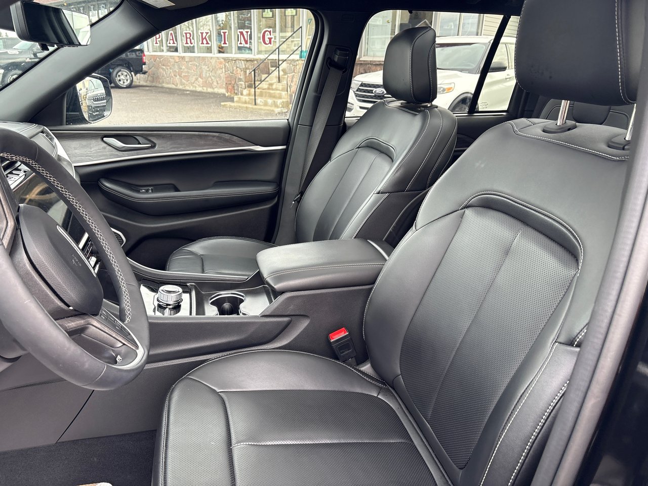2024 Jeep Grand Cherokee Limited-10