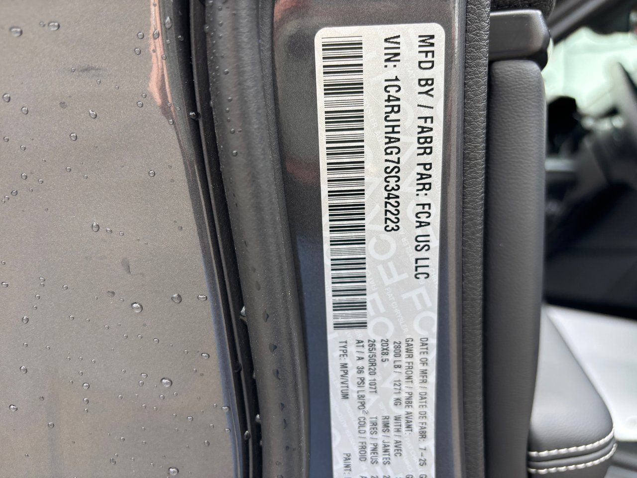 2025 Jeep Grand Cherokee LAREDO ALTITUDE-22