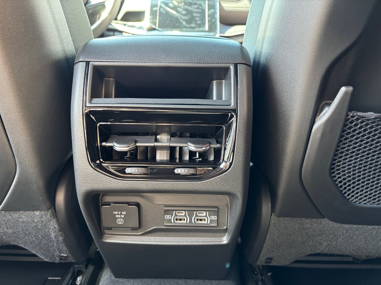 2025 Jeep Grand Cherokee LAREDO ALTITUDE-19