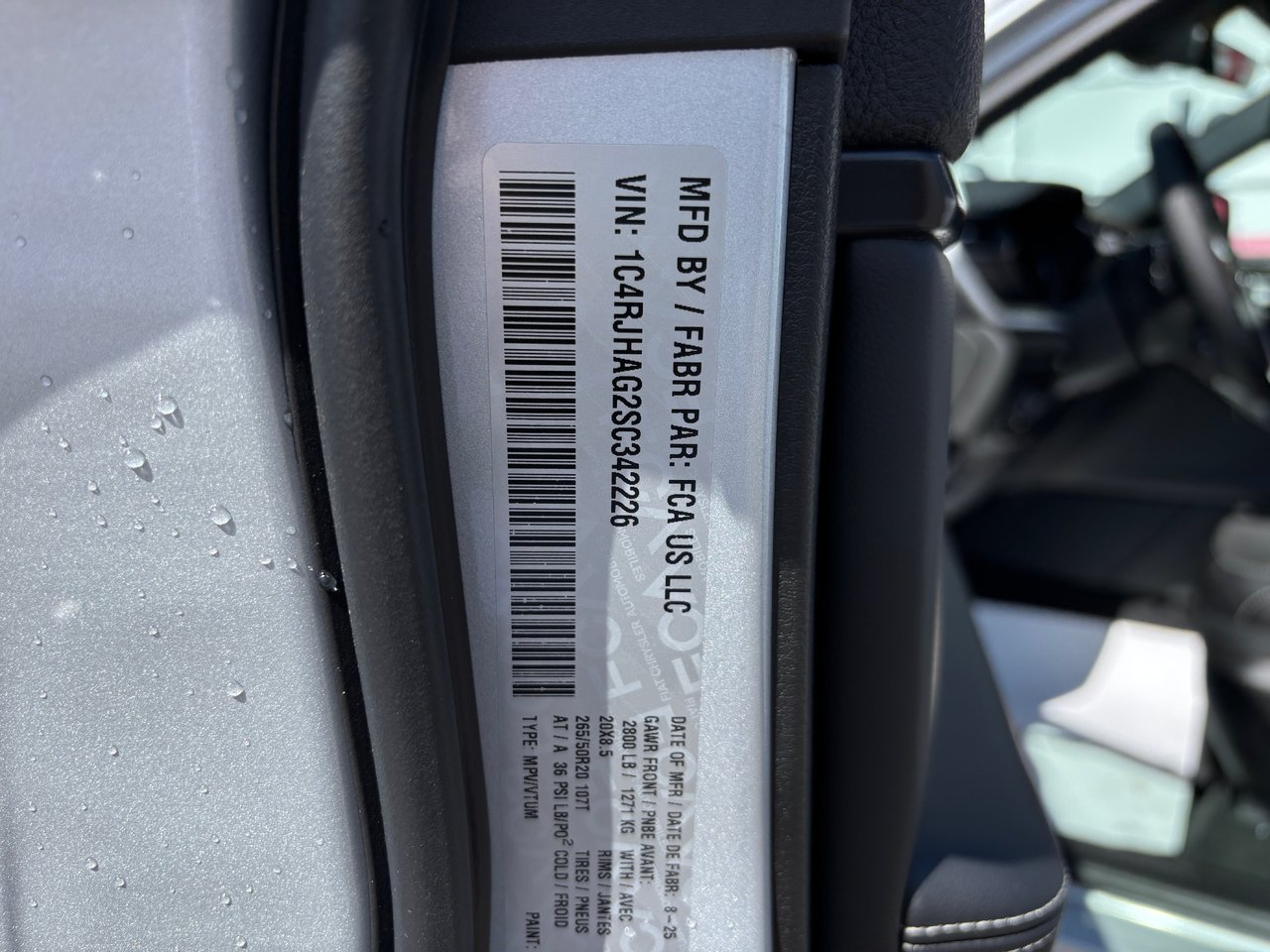 2025 Jeep Grand Cherokee LAREDO ALTITUDE-20