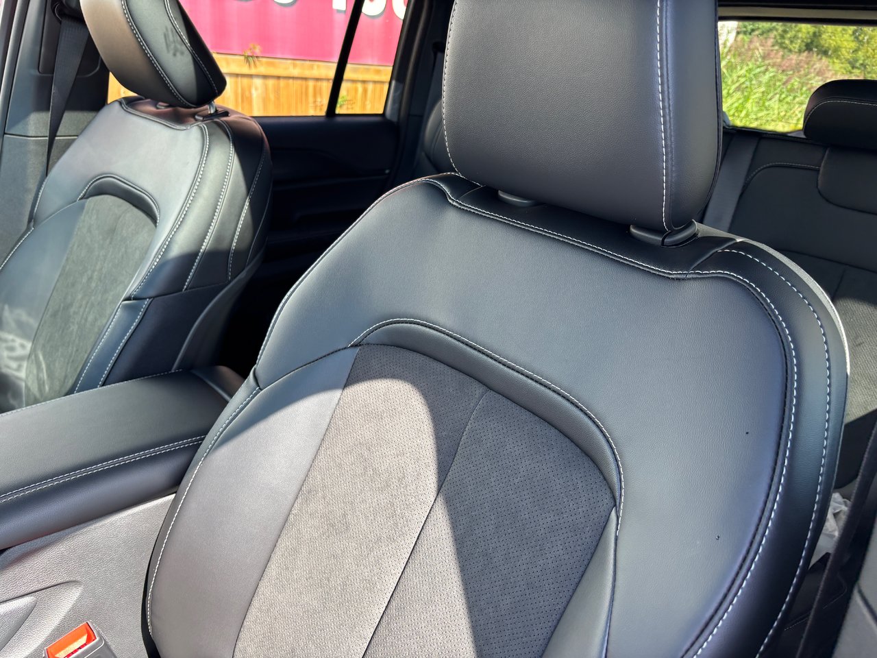 2025 Jeep Grand Cherokee LAREDO ALTITUDE-11