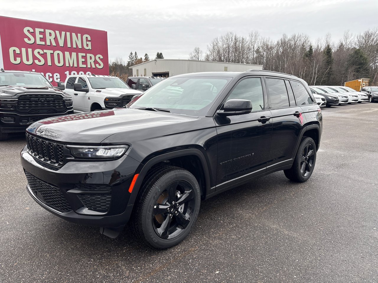 2025 Jeep Grand Cherokee LAREDO ALTITUDE-0