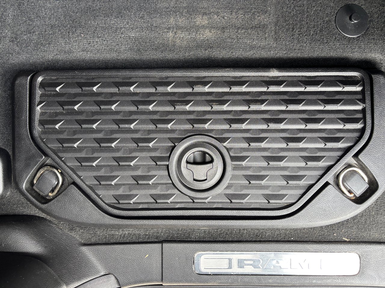 2022 Ram 1500 Limited-21