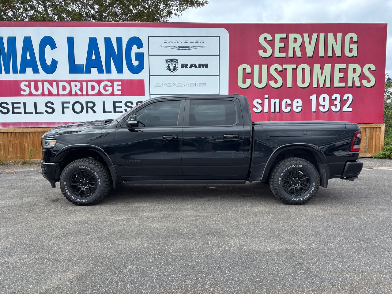 2022 Ram 1500 Limited-1