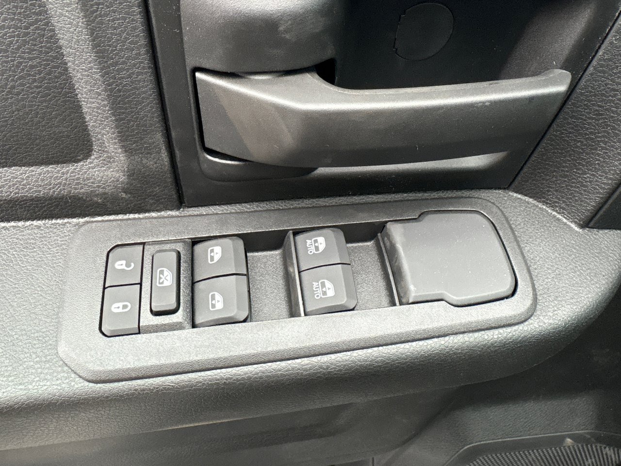 2026 Ram 2500 TRADESMAN-17