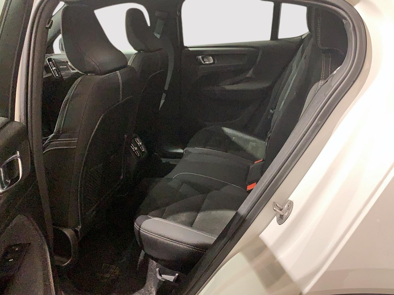 2023 Volvo C40 RECHARGE ULTIMATE TOIT PANO NAV 4RM-14