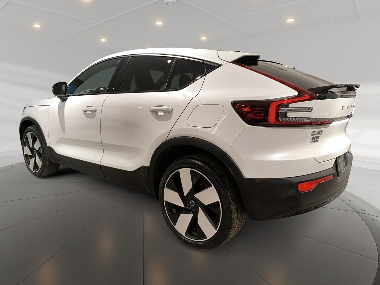 2023 Volvo C40 RECHARGE ULTIMATE TOIT PANO NAV 4RM-5