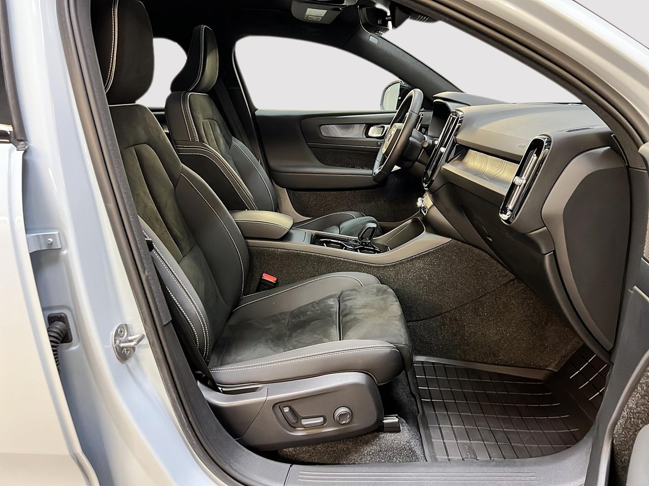 2024 Volvo C40 RECHARGE ULTIMATE CUIR TOIT PANO NAV-7