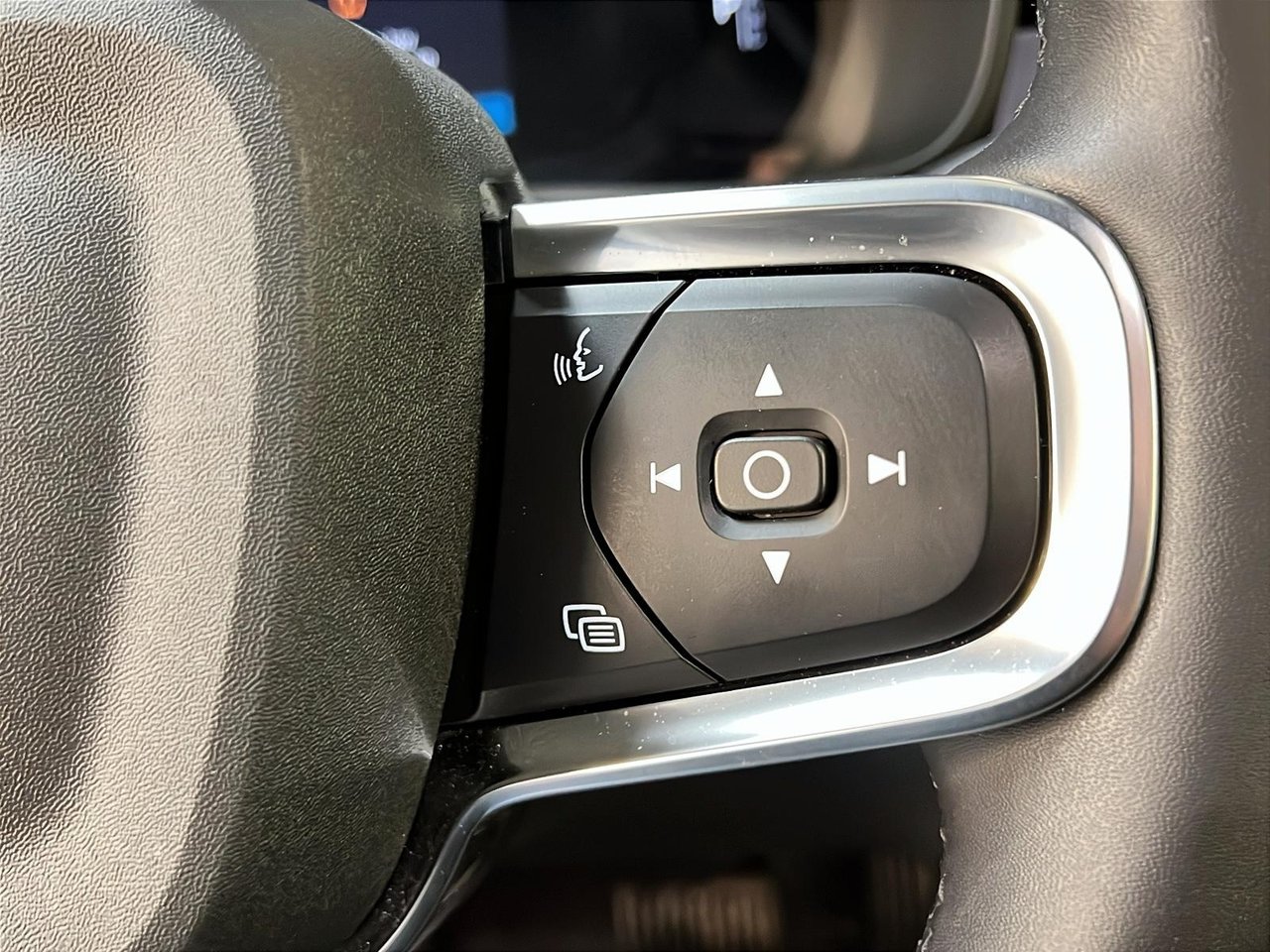 2024 Volvo C40 RECHARGE ULTIMATE CUIR TOIT PANO NAV-19