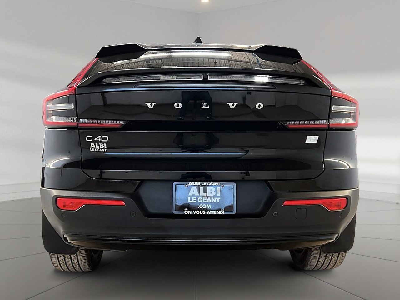 Volvo C40 RECHARGE TWIN CORE TOIT PANO NAV 2024-4