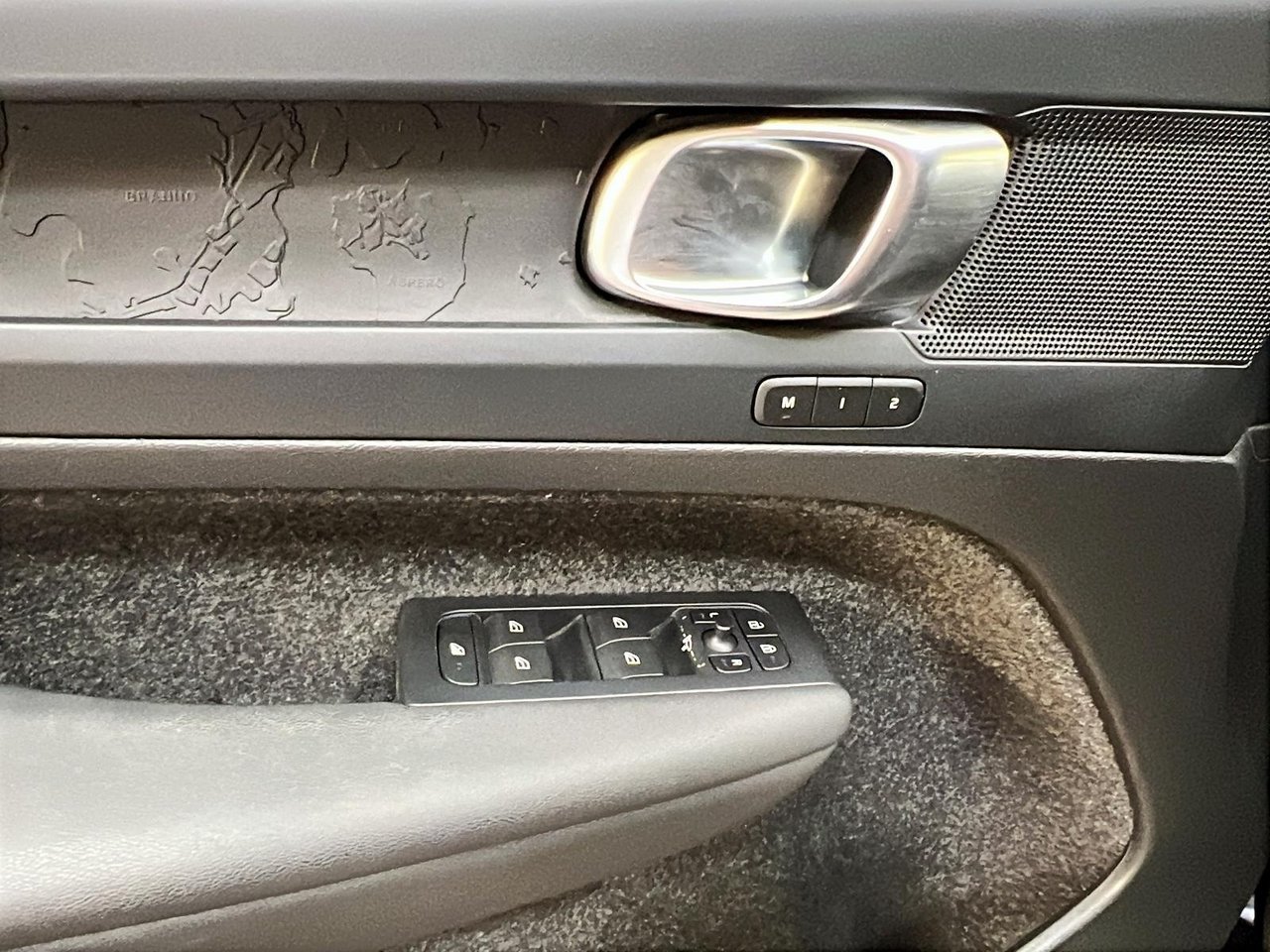 Volvo C40 RECHARGE TWIN CORE TOIT PANO NAV 2024-22