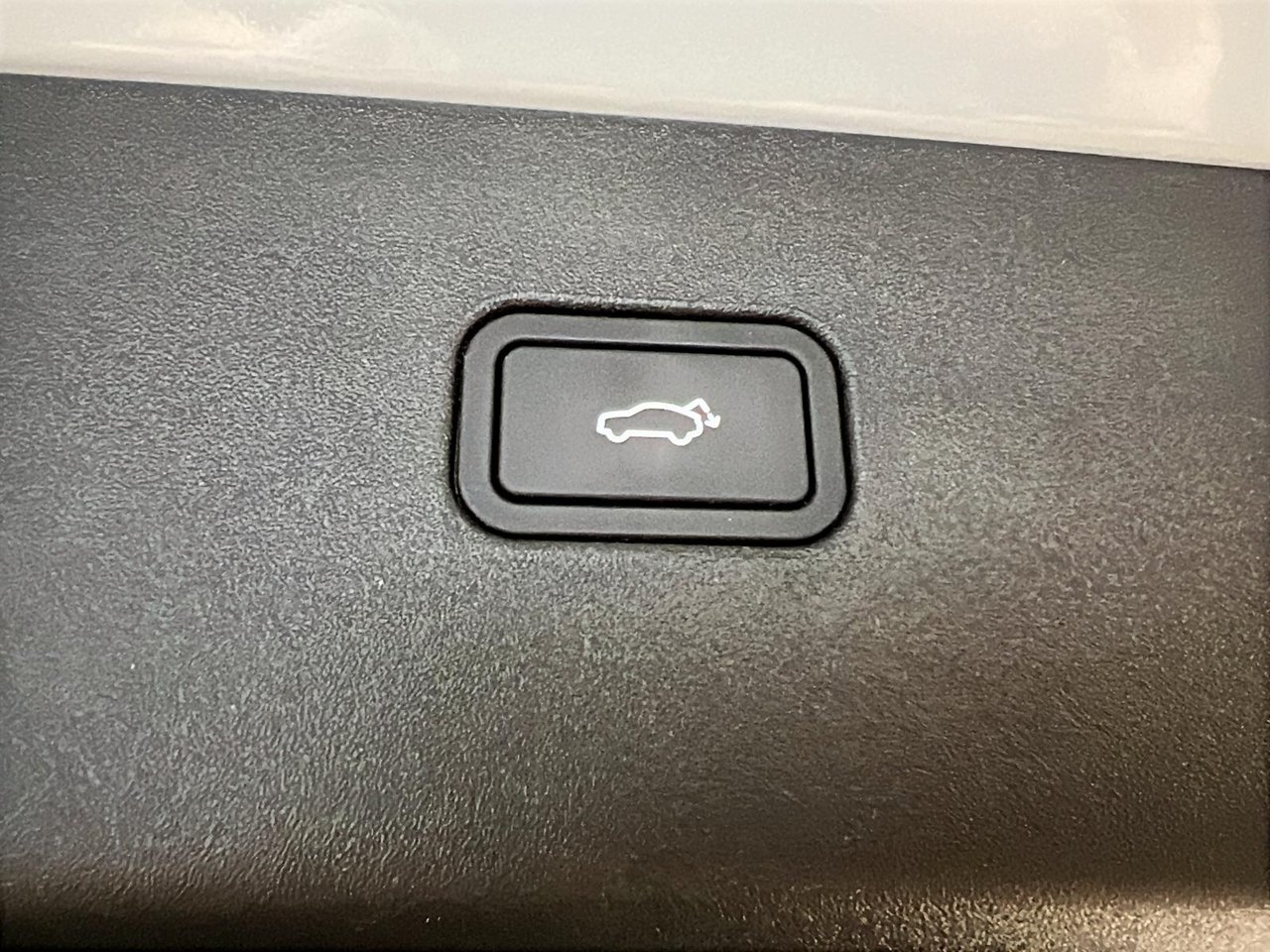 Volvo EX30 TWIN PLUS TOIT PANO NAV 4RM 2025-14