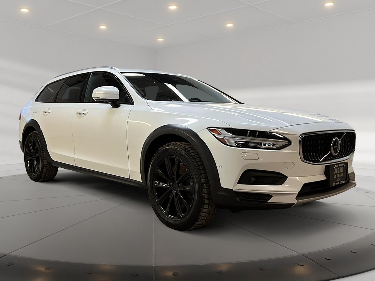 2023 Volvo V90 B6 CROSS COUNTRY PLUS CUIR TOIT PANO NAV 4RM-2