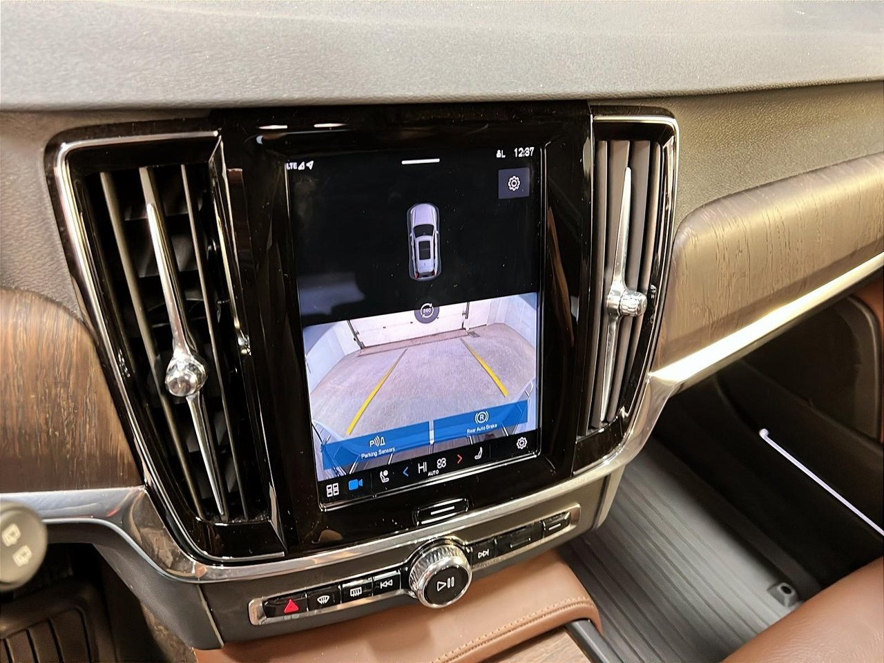 2023 Volvo V90 B6 CROSS COUNTRY PLUS CUIR TOIT PANO NAV 4RM-18