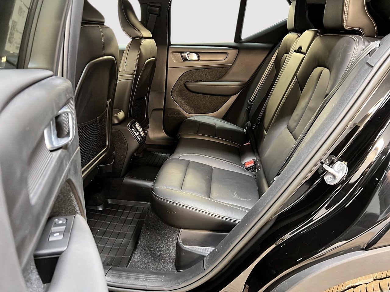 2023 Volvo XC40 B4 CORE CUIR NAV  4RM-8