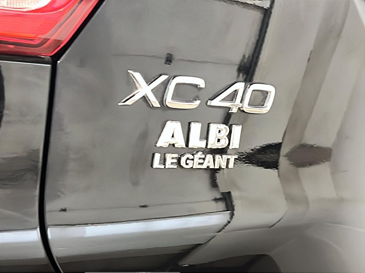 2024 Volvo XC40 B5 PLUS CUIR TOIT NAV 4RM-27