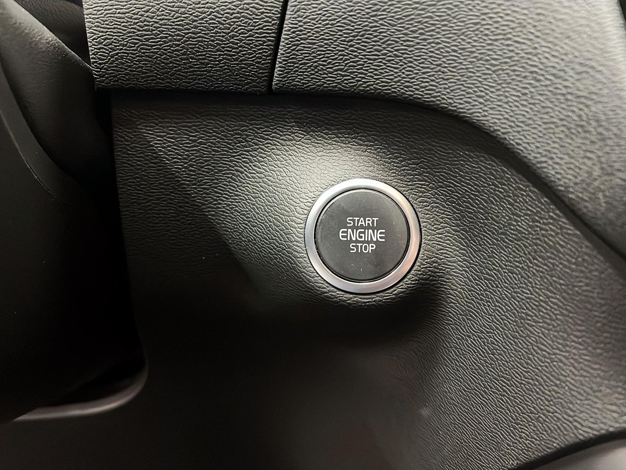 2024 Volvo XC40 B5 PLUS CUIR TOIT PANO NAV 4RM-19