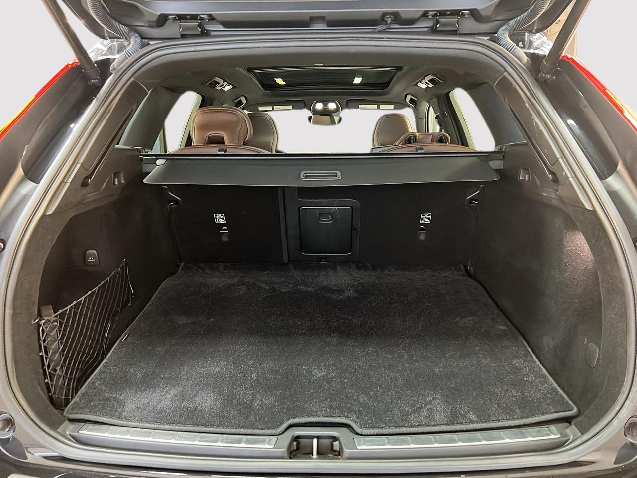 2022 Volvo XC60 T8 INSCRIPTION RECHARGE 4RM-13