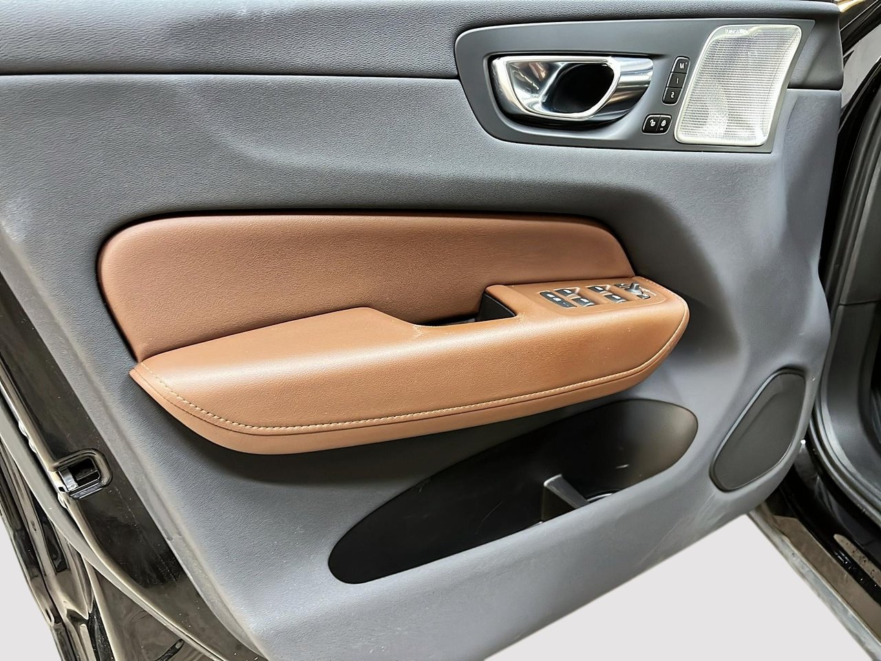 2022 Volvo XC60 T8 INSCRIPTION RECHARGE 4RM-25