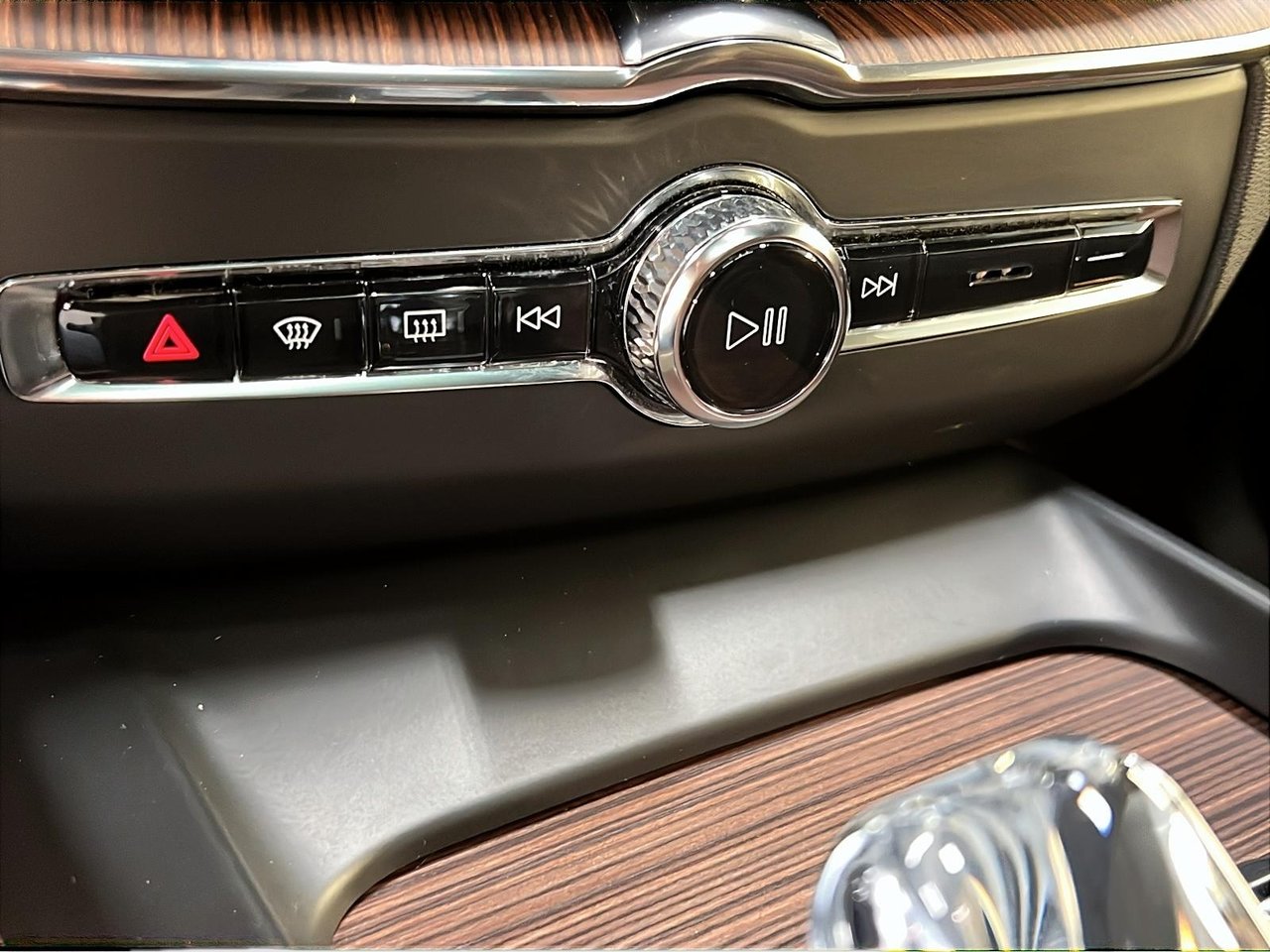 2022 Volvo XC60 T8 INSCRIPTION RECHARGE 4RM-16