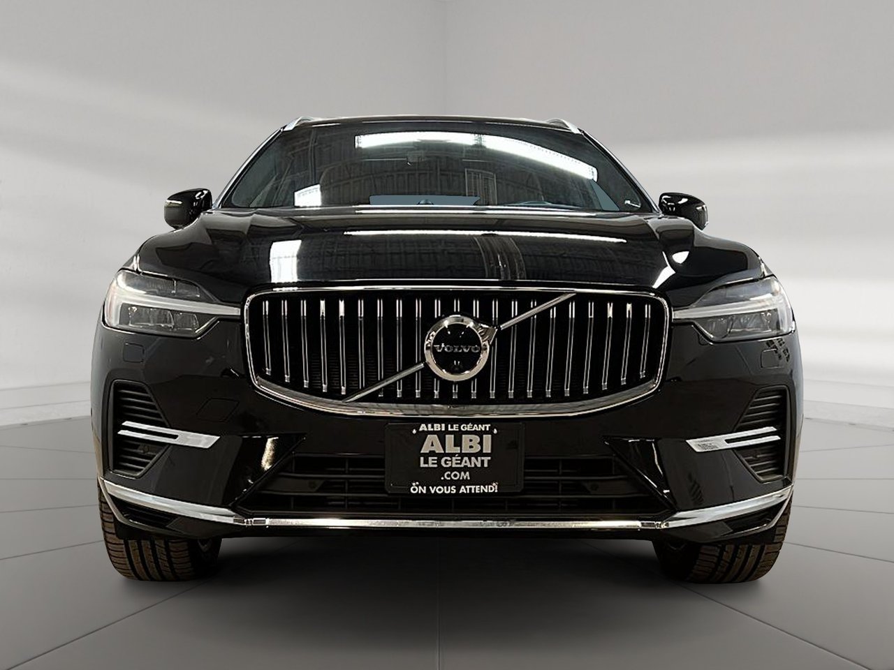 2022 Volvo XC60 T8 INSCRIPTION RECHARGE 4RM-1