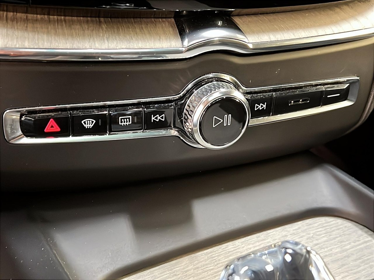 Volvo XC60 B6 INSCRIPTION CUIR TOIT NAV  4RM 2022-16